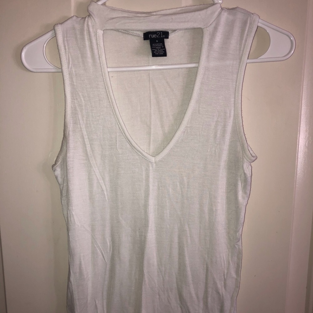Rue 21 White Collar Tank